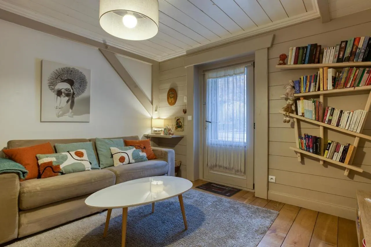 Apt Climatise Au Pied Des Cols La Bathie Apartment
